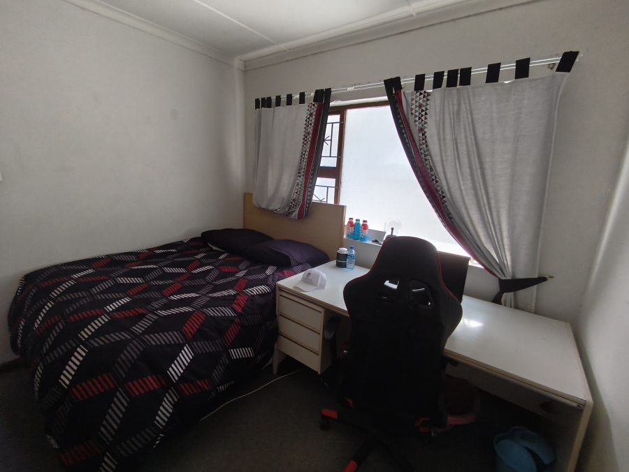 3 Bedroom Property for Sale in De Kelders Western Cape